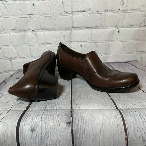 Clarks Partridge Brown Leather Slip-On Block Heel Comfort Loafers 89488 Sz 7.5 - Picture 3 of 10